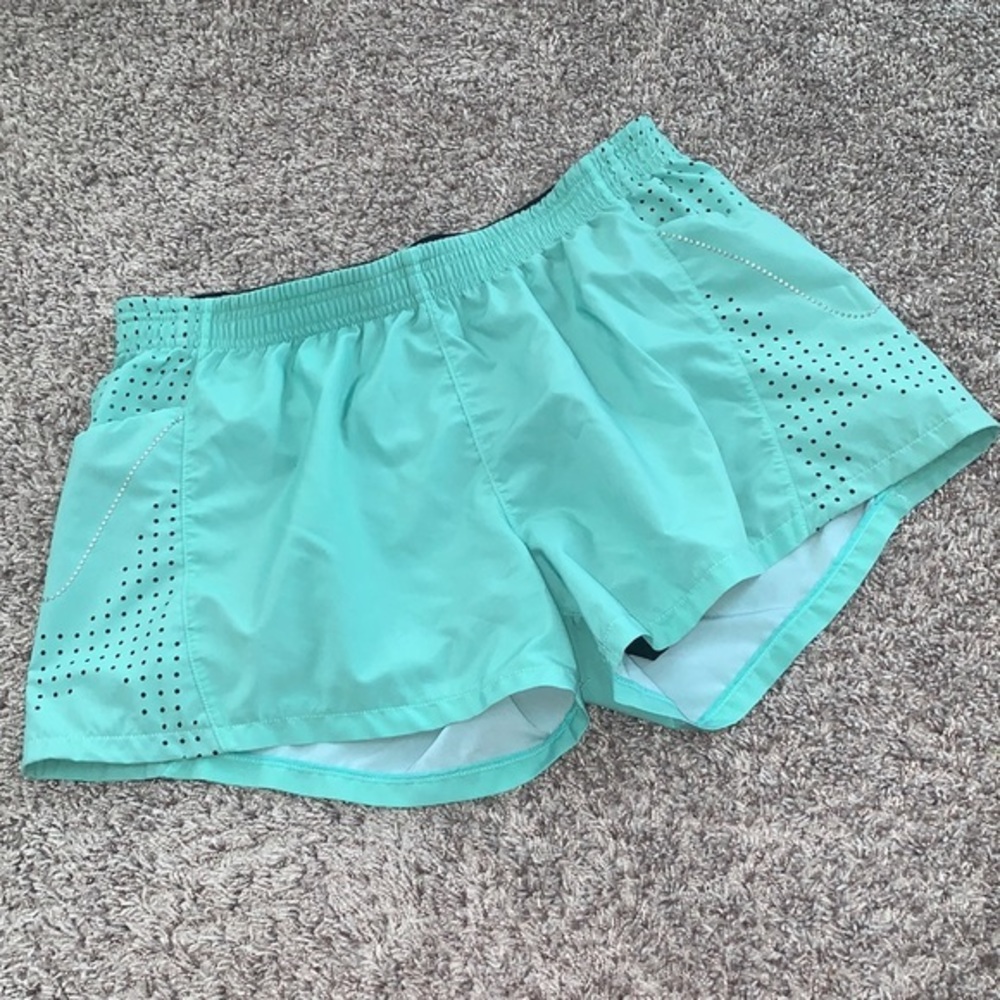 Senita athletics size XL teal shorts lined‎ pockets inside pockets breathable